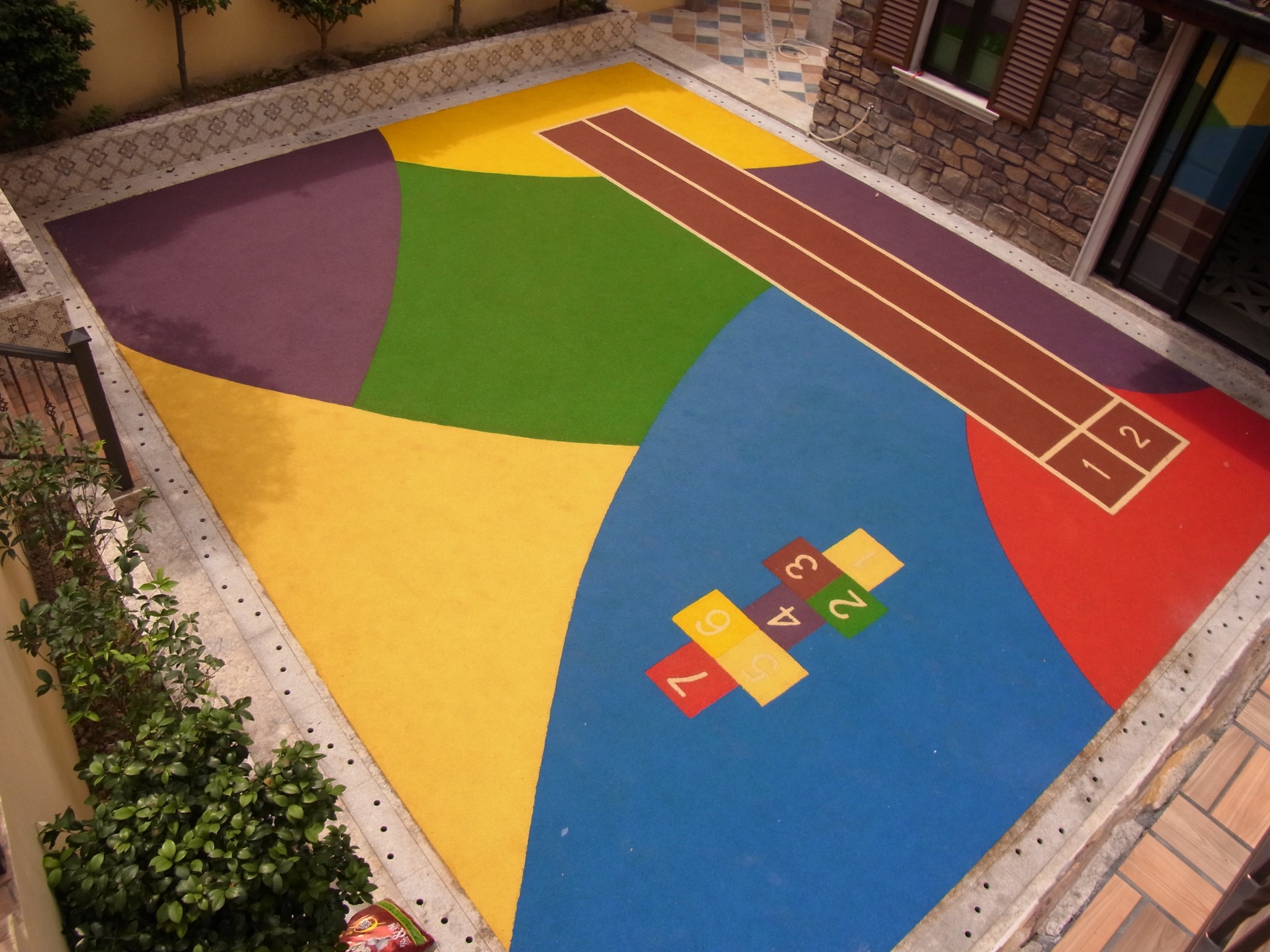 運(yùn)動場地面地墊